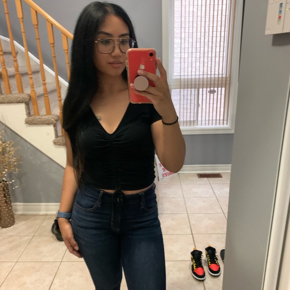 Meet your Posher, Chantelle - Picture 3 of 3